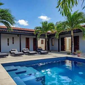 Villa Wayaka, Kralendijk